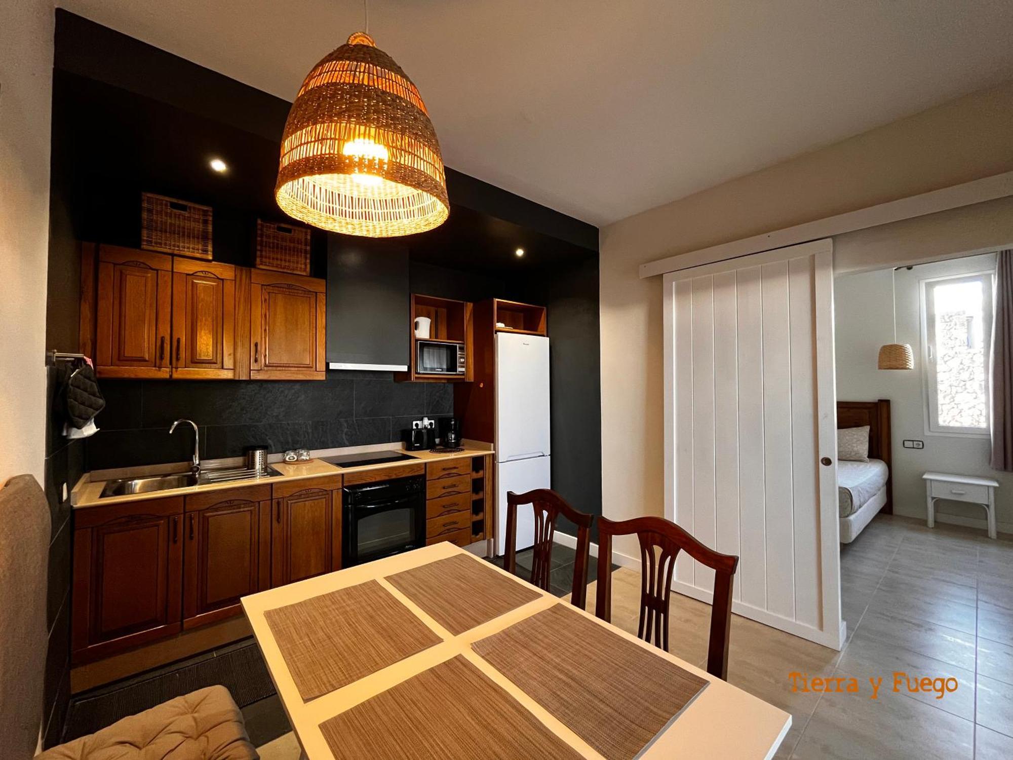 Casa Tie' Lanzarote Vista Mar - Piscina Relax - Adults Only Apartment Tias